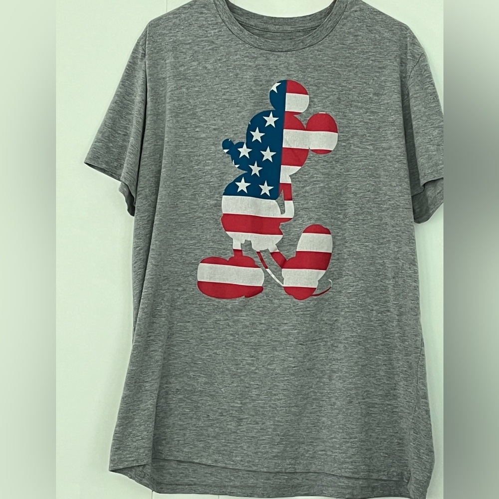 Disney Mickey Mouse Patriotic American Flag T-shirt Size 2XL